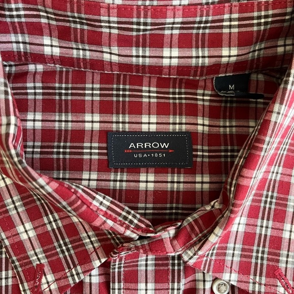 Arrow Men's Red and White Plaid Button Down Shirt - Picture 4 of 4